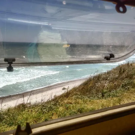Independent Retro Caravan 2 By The Beach مكان تخييم فاما فيكي